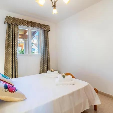 4 Bedroom Stunning In Port Dalcudia Prázdninový dům *
